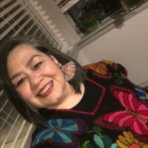 Meet your Posher, Teresa